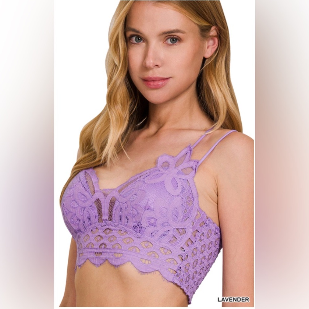 Zenana Outfitters Lavender Lace Bralette